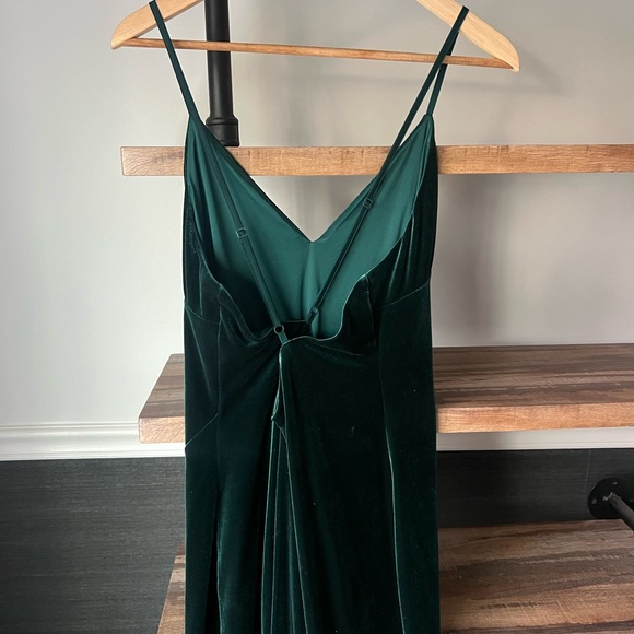 Express Green Velvet Midi Dress with Slit - Picture 2 of 6